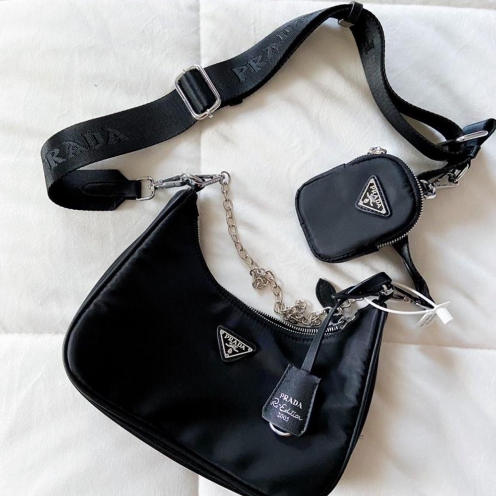 black crossbody multi pouch